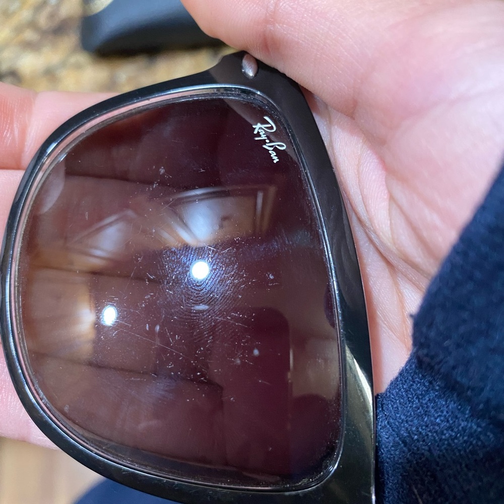 Raybans 4147 - Picture 7 of 9
